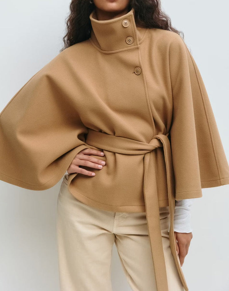 La Cape-Manteau "Olivia" - Coupe Couture
