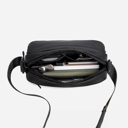 Sac Bandoulière Compact Anti-Vol pour Homme - ATELIER AMBRE